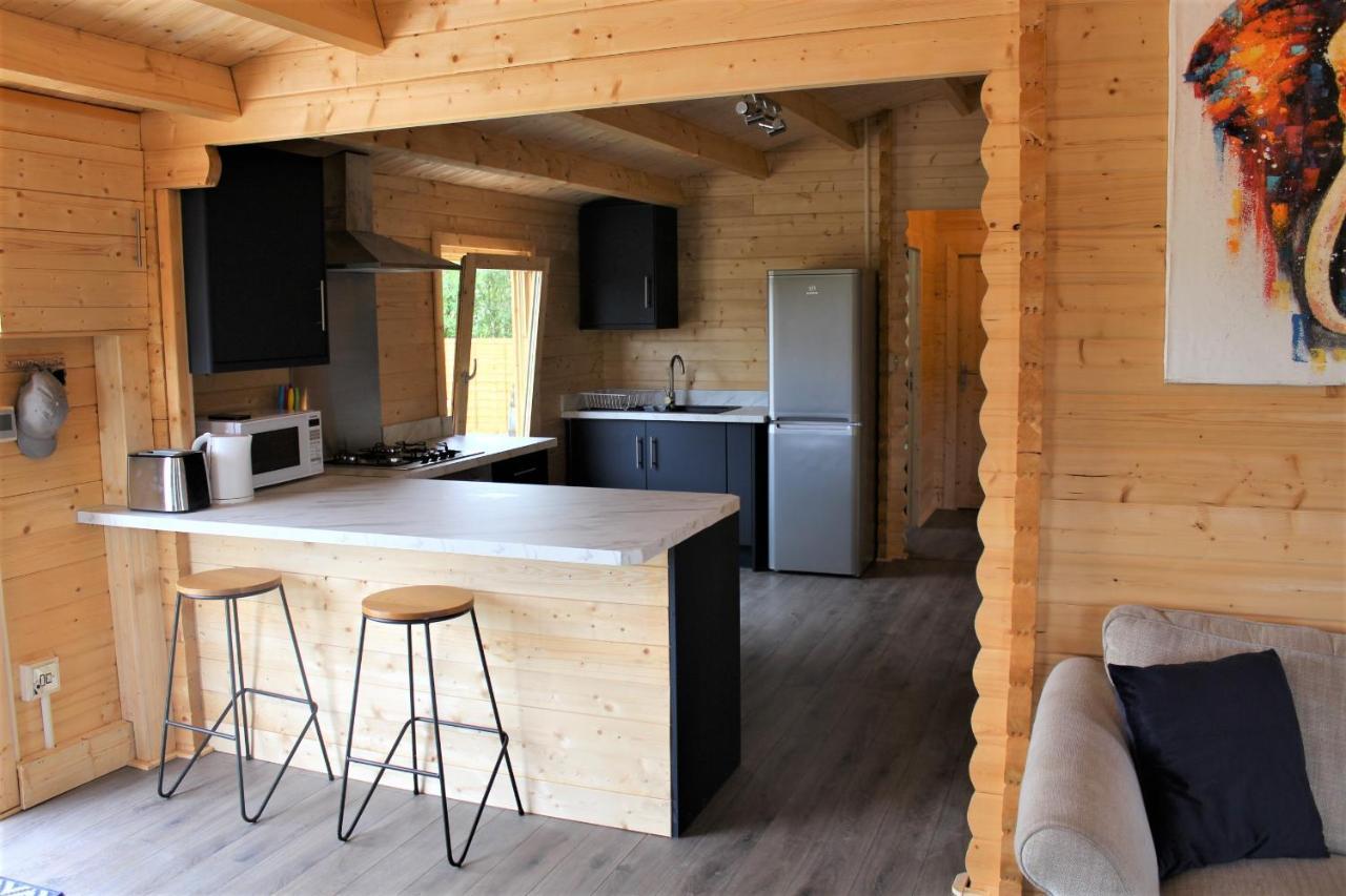 Stunning 5-Bed Cabin In Ashton Under Hill Evesham Esterno foto
